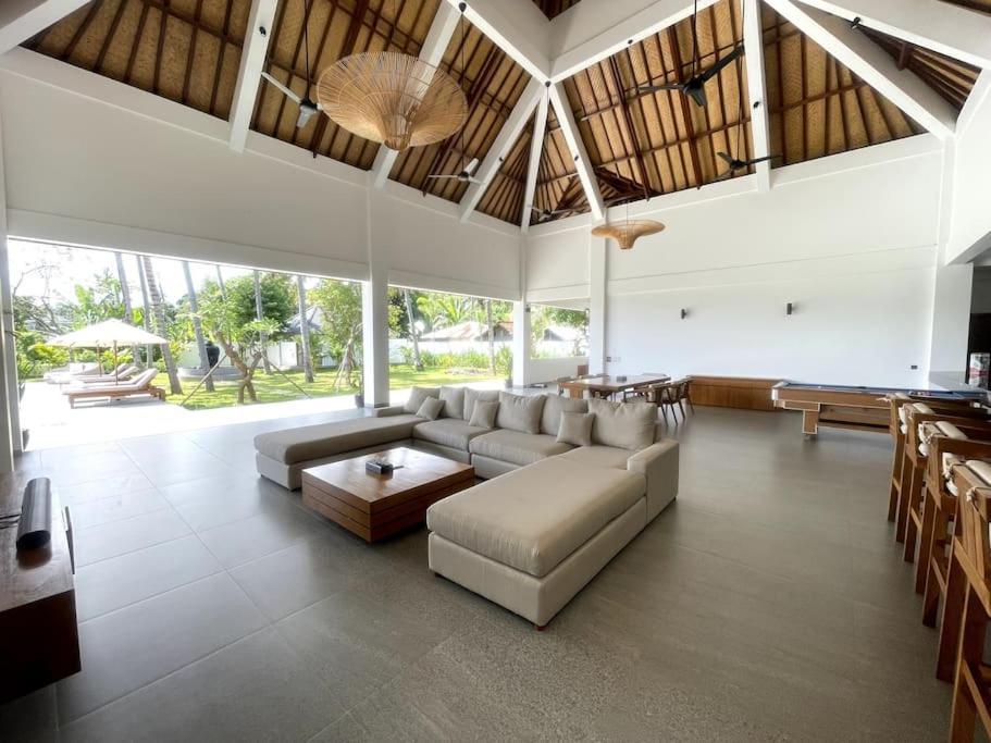 Villa Vespa Lovina Exteriör bild