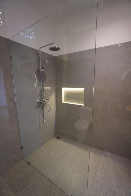 Villa Vespa Lovina Exteriör bild