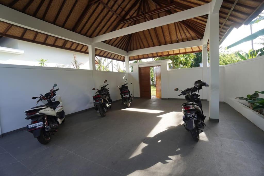 Villa Vespa Lovina Exteriör bild